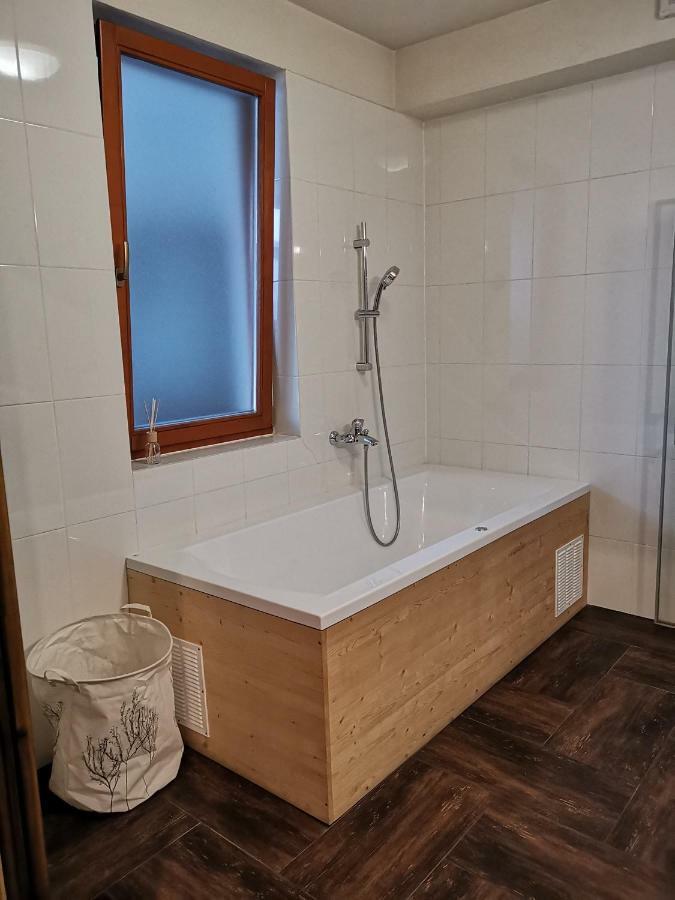 Family Apartment In Татранська Ломниця Екстер'єр фото